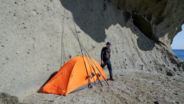 全ての大物が釣れる夢の神岩で秋の1泊2日釣りキャンプ