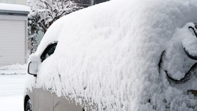 雪の日に車中泊